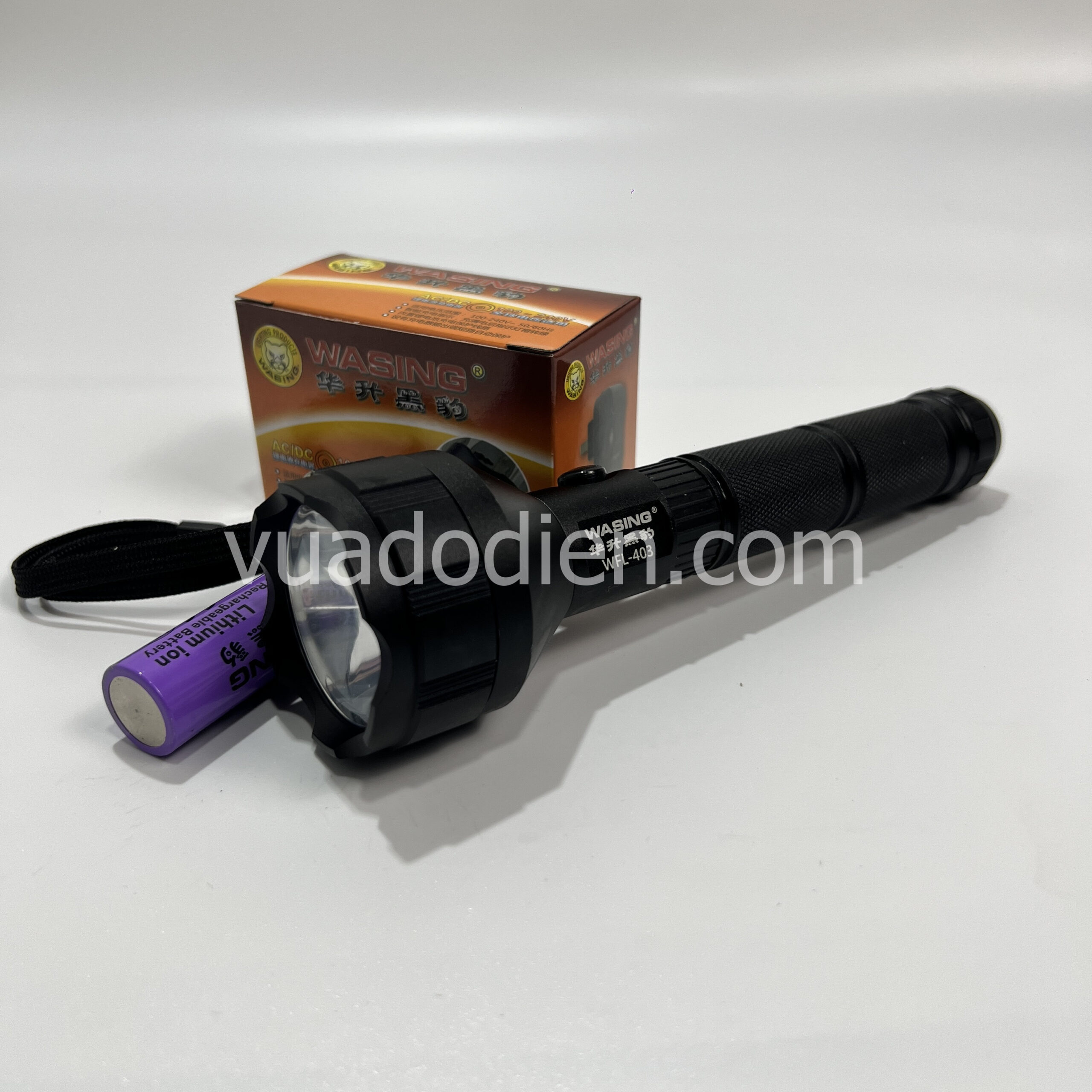 Đèn pin cầm tay siêu sáng Wasing WFL-403 5W vỏ hợp kim
